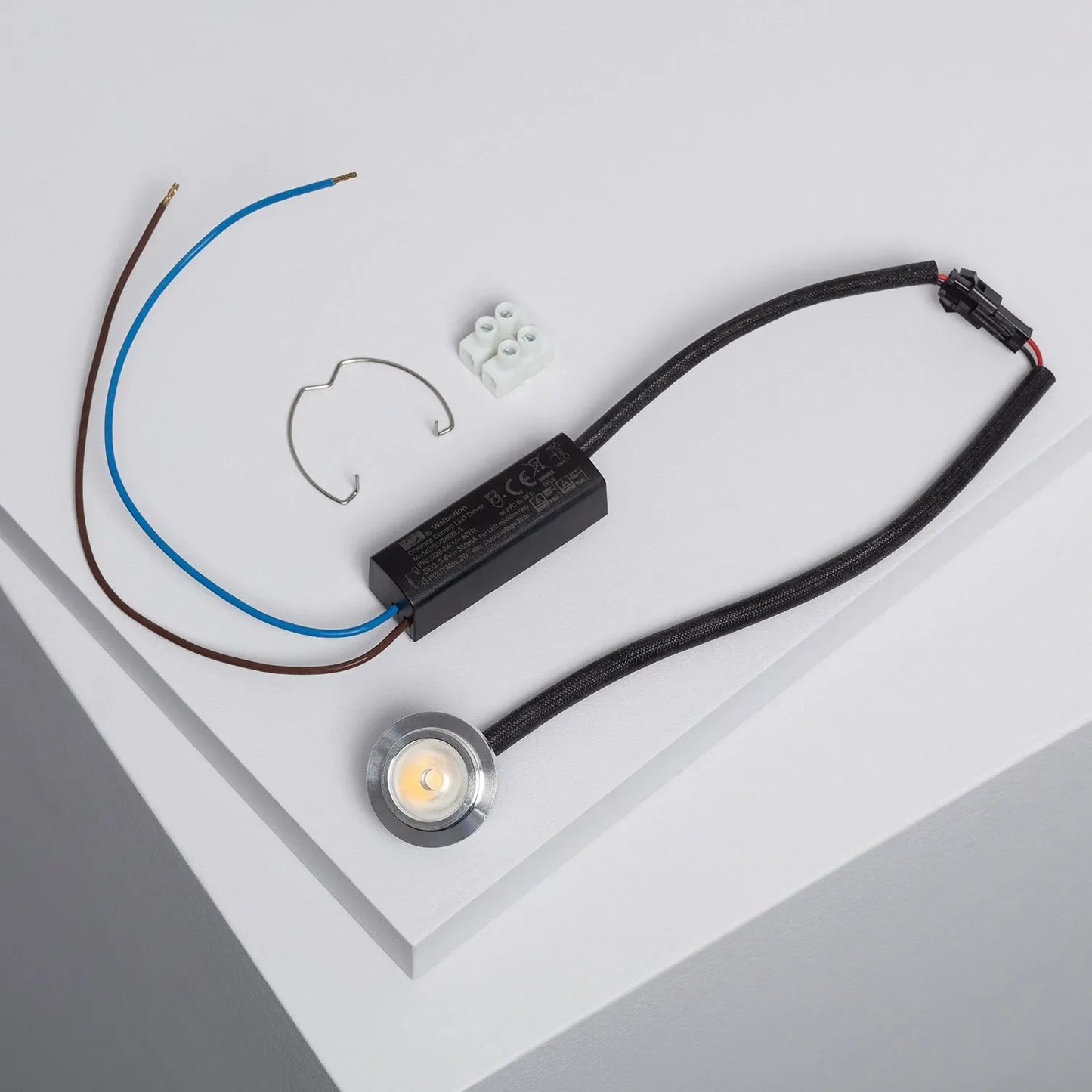 APLIQUE PARED PARA INTEGRACIÓN EN ESCAYOLA/PLADUR CON LED INTEGRADO 2W 2700K 45x320x100mm